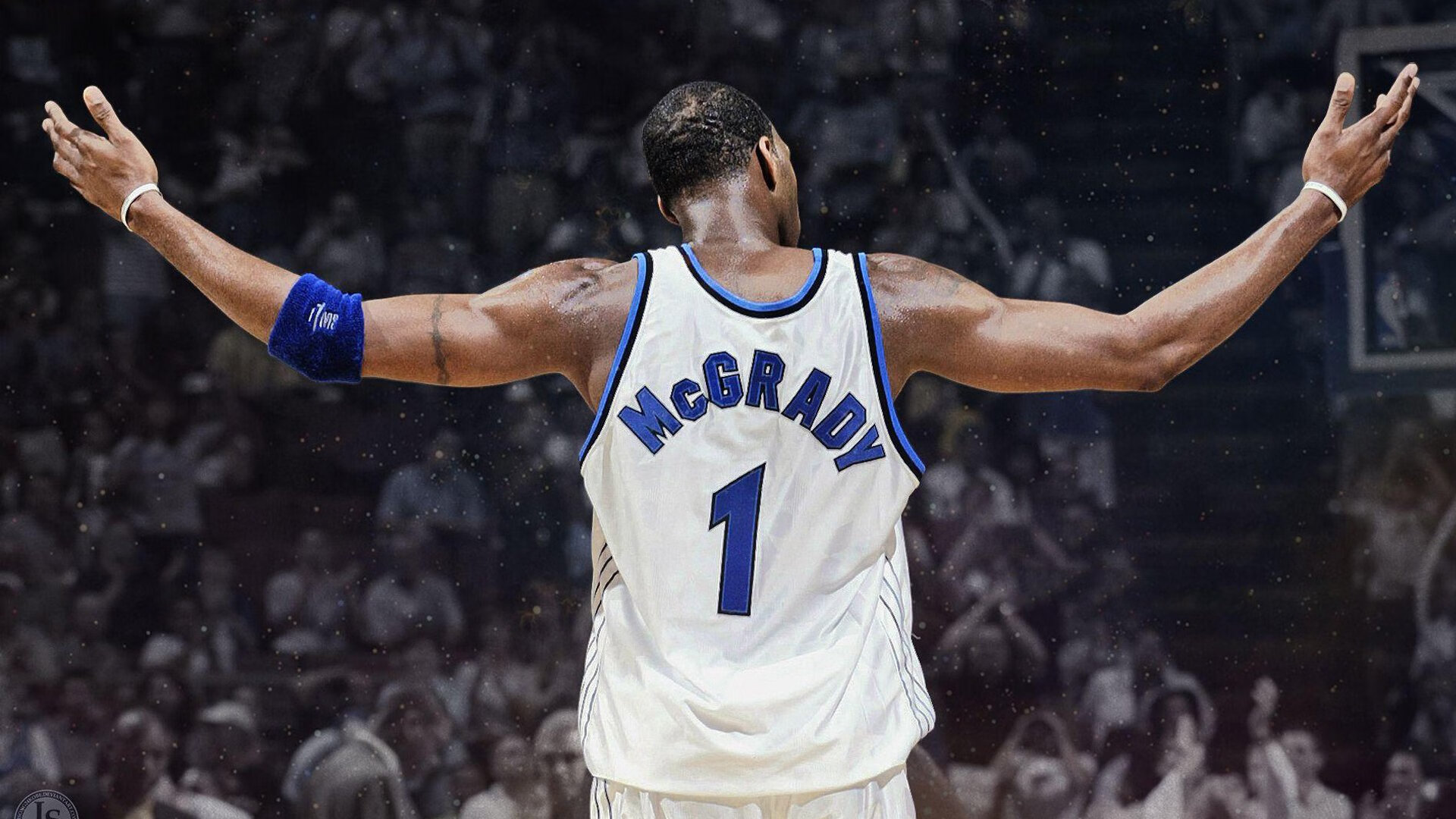 队员赛后复盘中提出建议展示良好沟通氛围与团队意识